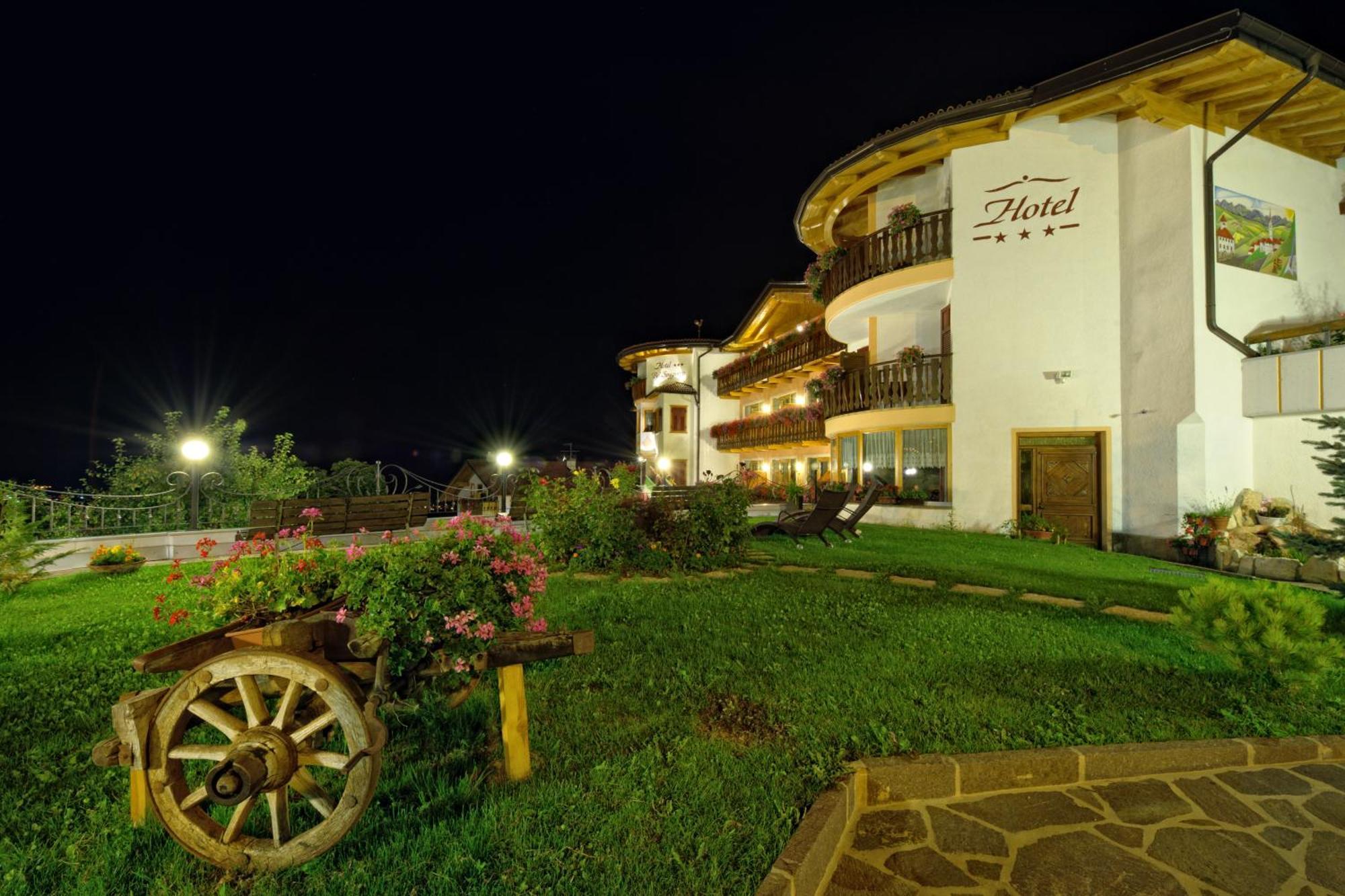 Hotel Bel Soggiorno Malosco Exterior photo